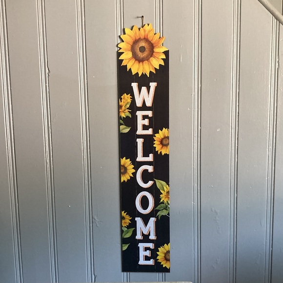 NWT- 48” Vertical Wooden Sunflower 🌻 Glittered WELCOME Fall Decor Sign - Picture 16 of 17